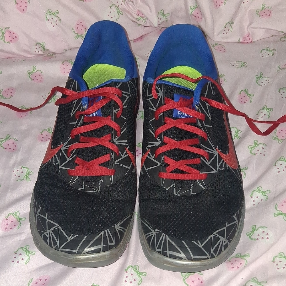 Nike Black and Red Athletic Shoes with Blue Accents